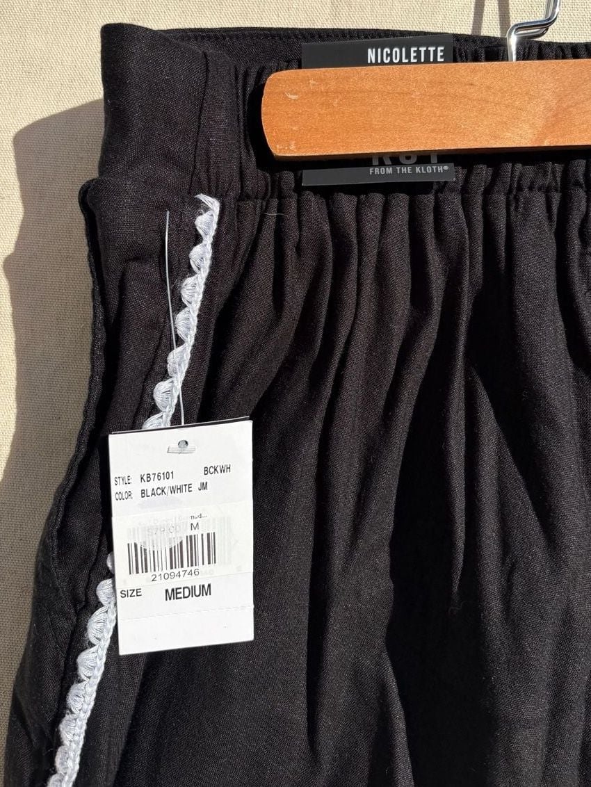 KUT from the Kloth Nicolette High Waist Linen Blend Bermuda Shorts (Women) 5