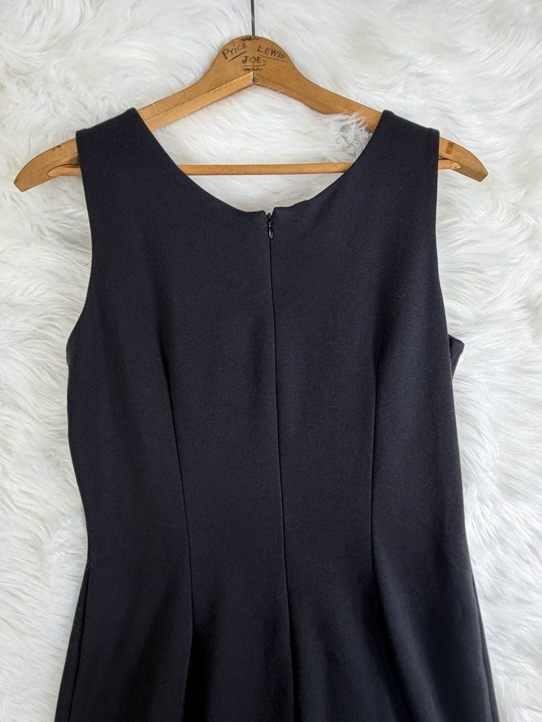 Vintage Metro Collection NY 10001 Black Sleeveless Princess Seam Sheath Dress 8