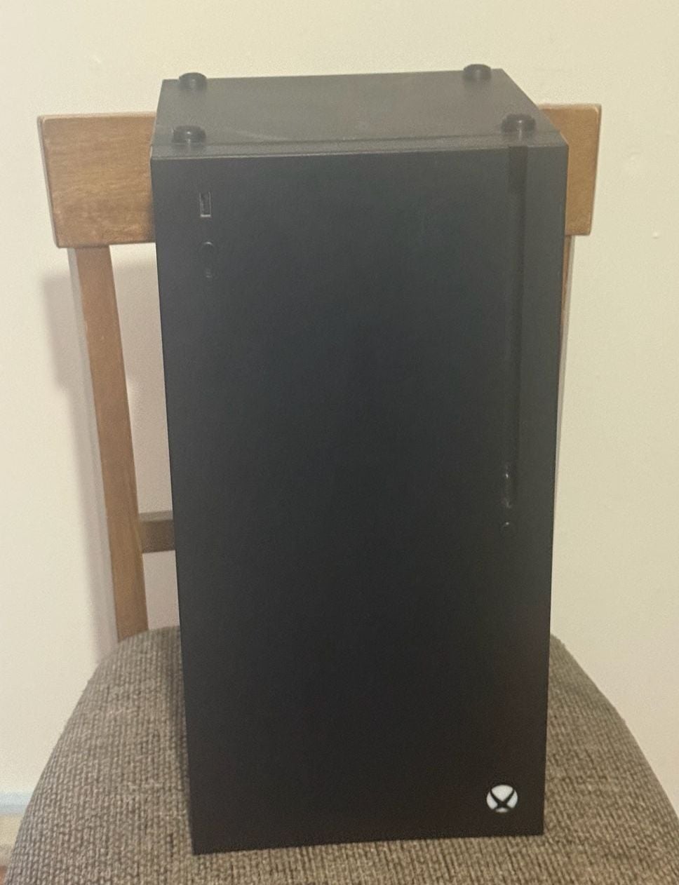 Xbox Series X Replica Mini Fridge Thermoelectric Cooler 1