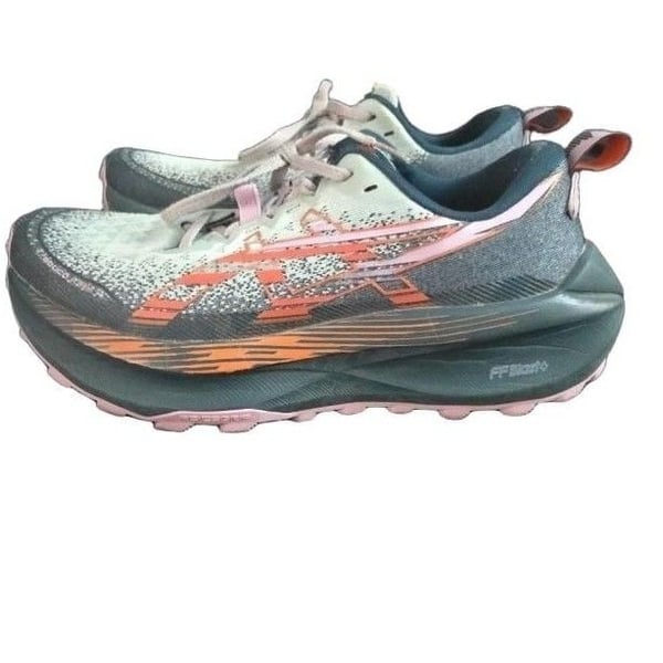 ASICS Trabuco Max 4 Trail Running Shoes Cold Moss Nova Orange