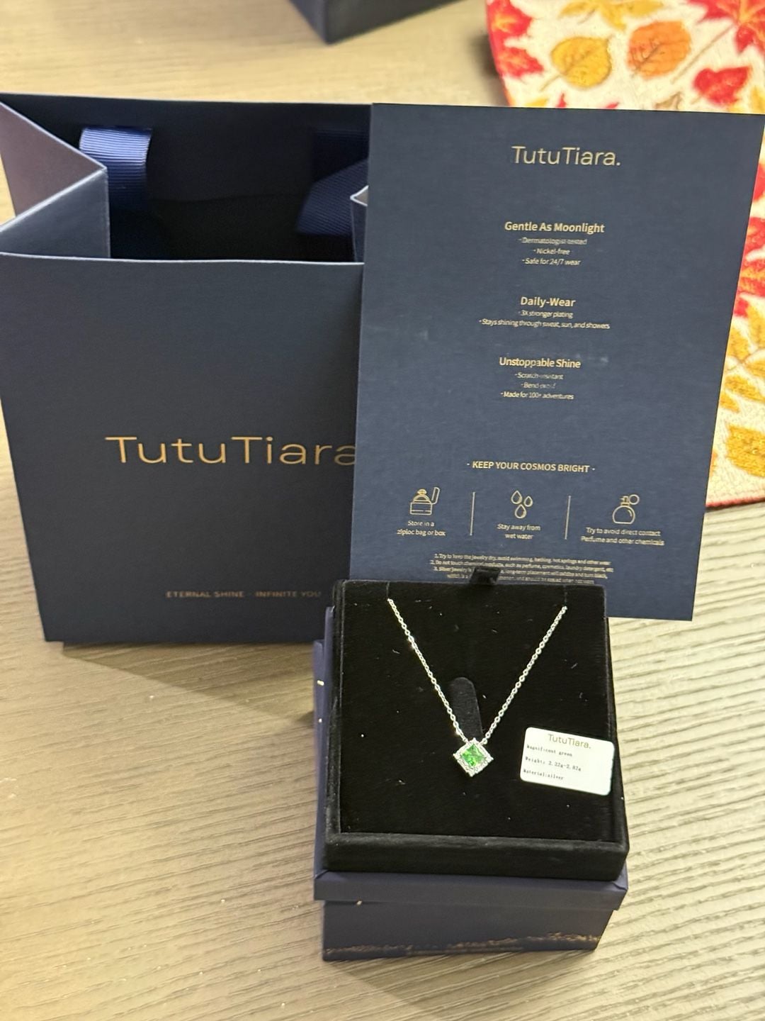 TutuTiara Sterling Silver Magnificent Green Pendant Necklace New Gift Box 2
