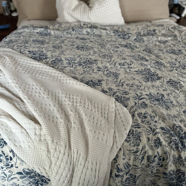 Ralph Lauren Home Lillian Block Print Reversible Comforter 