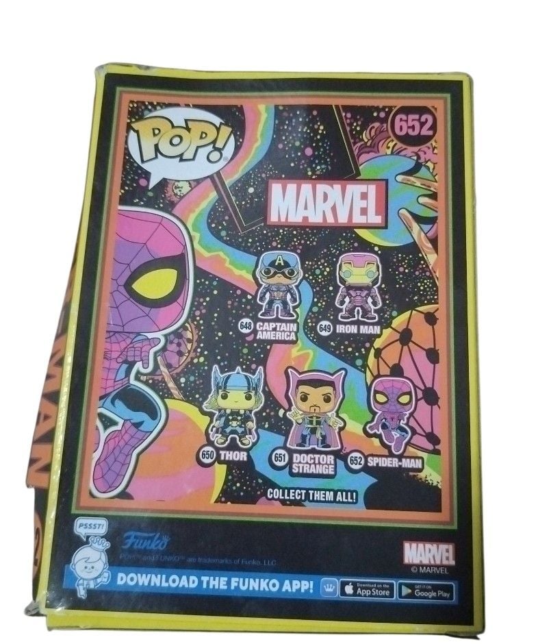 Funko Pop! Marvel Spider-Man #652 Black Light Target Exclusive 3
