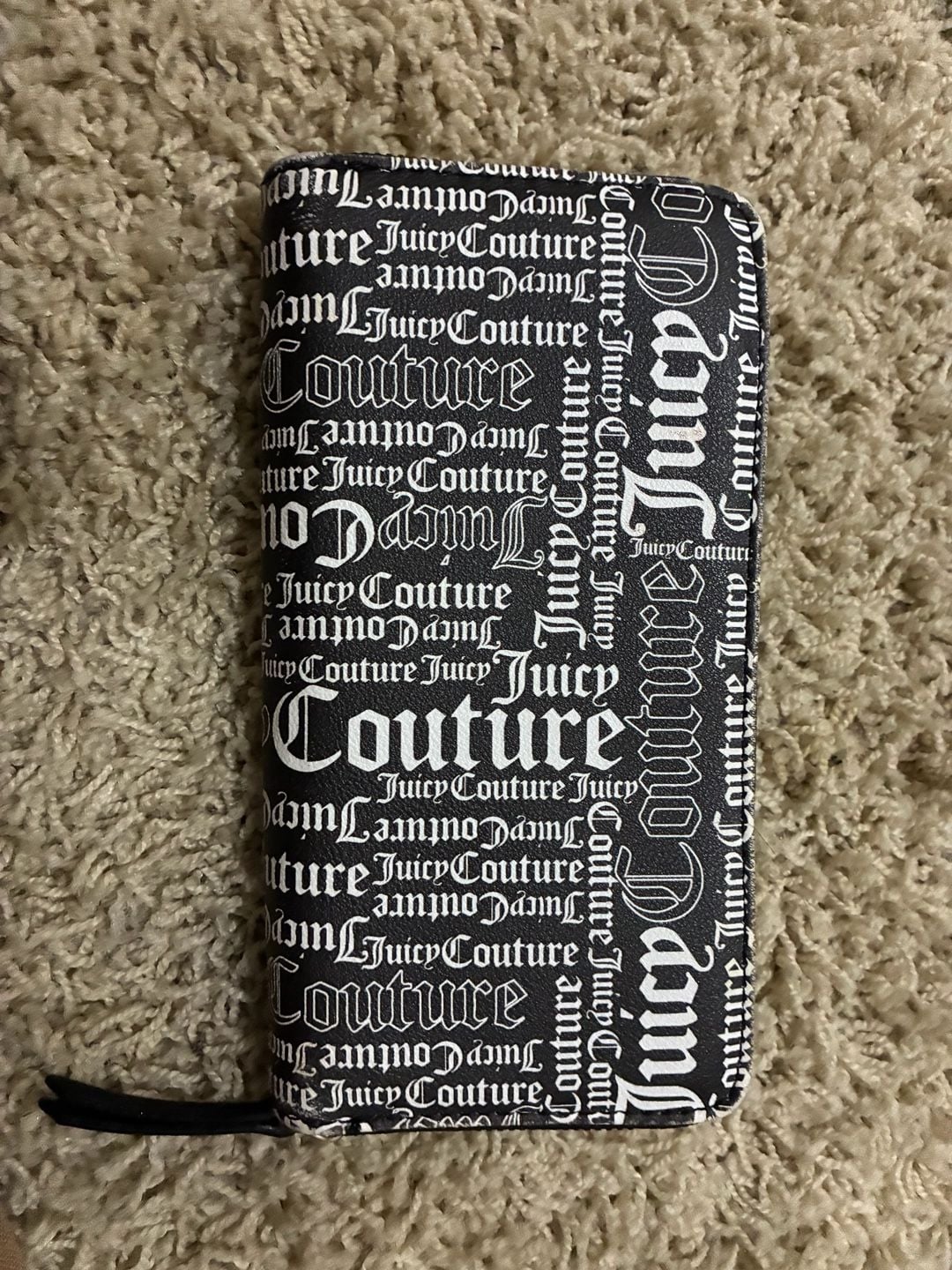 Juicy Couture Black and White Logo Zip Around Wallet 3