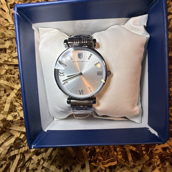 Montres Prestige X Invicta Women's Watch Silver-tone Steel New