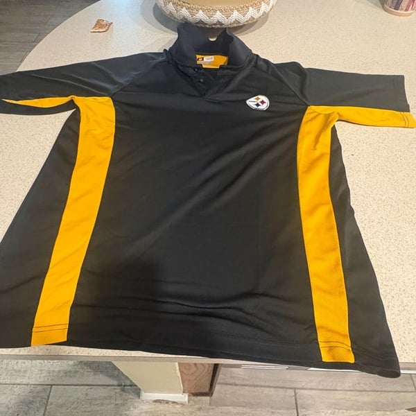 NFL Team Apparel Pittsburgh Steelers Polo Size XL Black Yellow