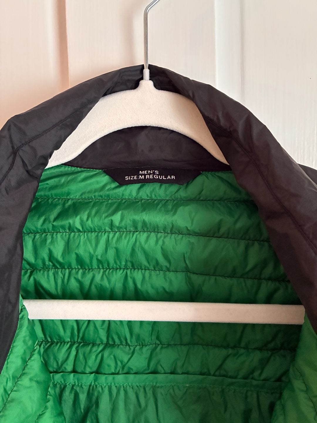 Hexa Custom Black Puffer Vest Size M 4