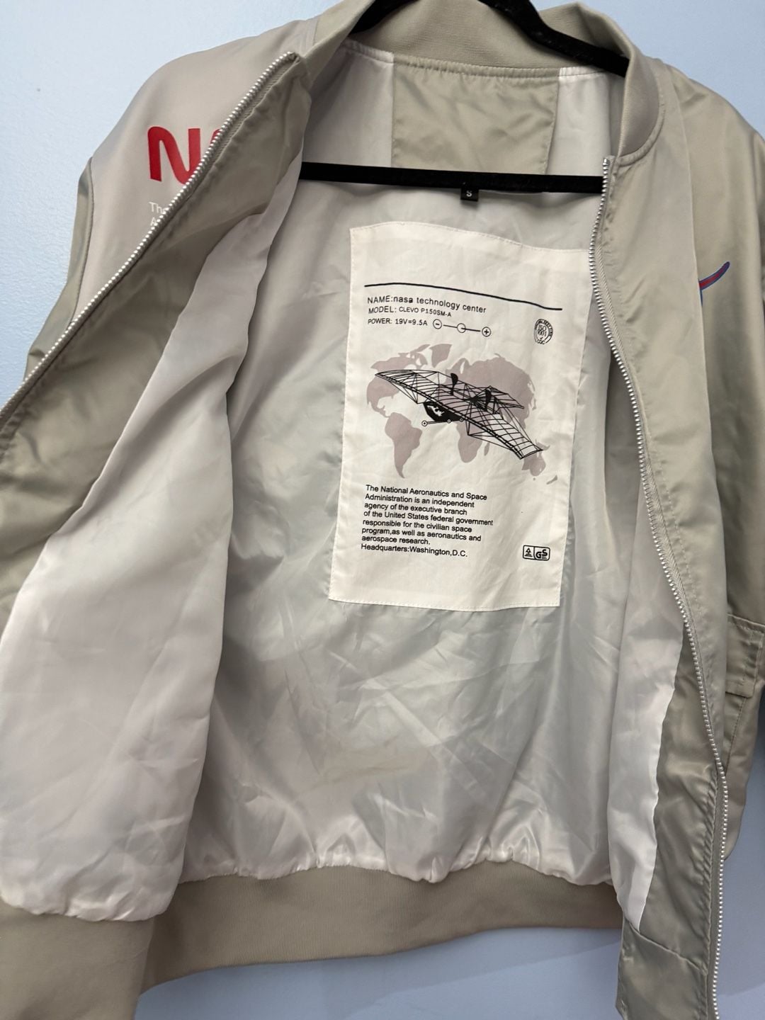 NASA Bomber Jacket Size S Beige Y2K Space Streetwear Windbreaker 6