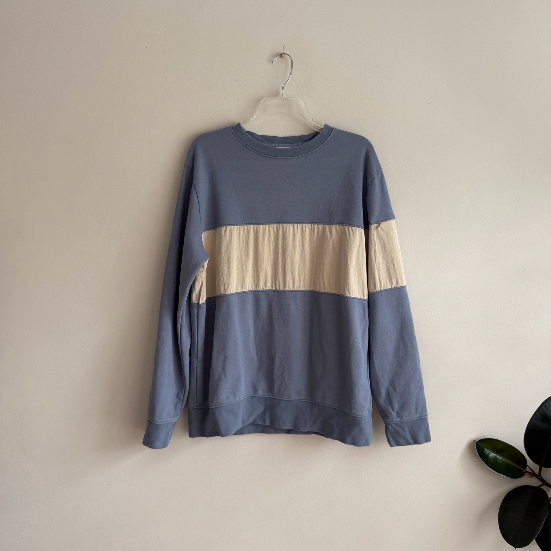 Dear Miler Color Block Sweatshirt Size M Blue Tan Nylon Cotton 2