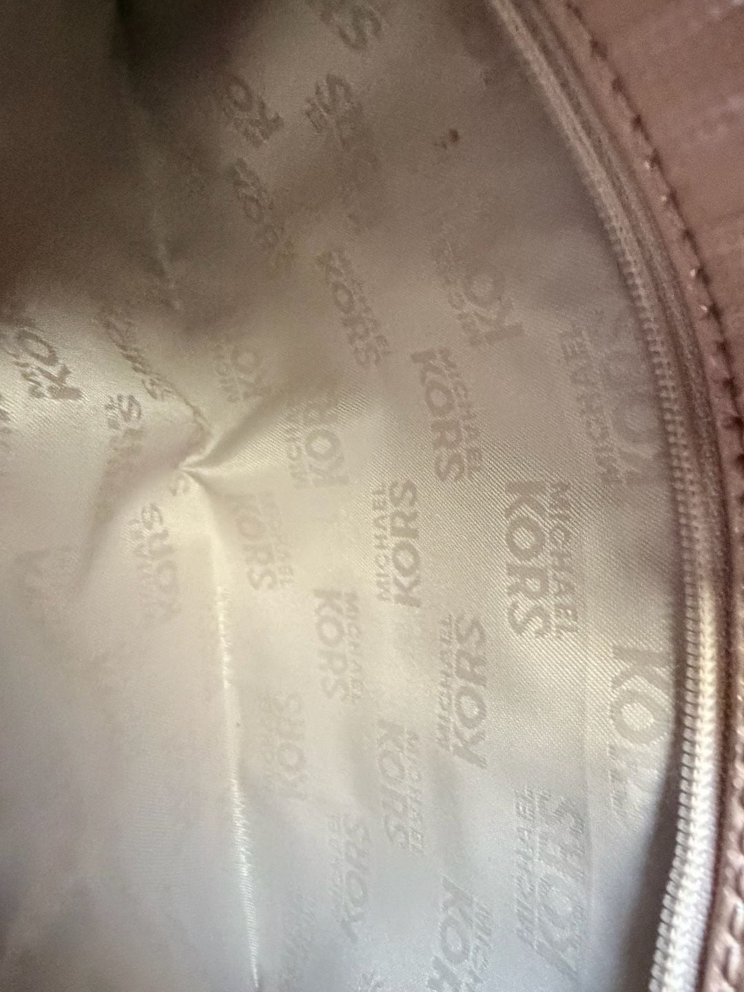 Michael Kors Metallic Logo Wristlet Clutch Rose Gold 4