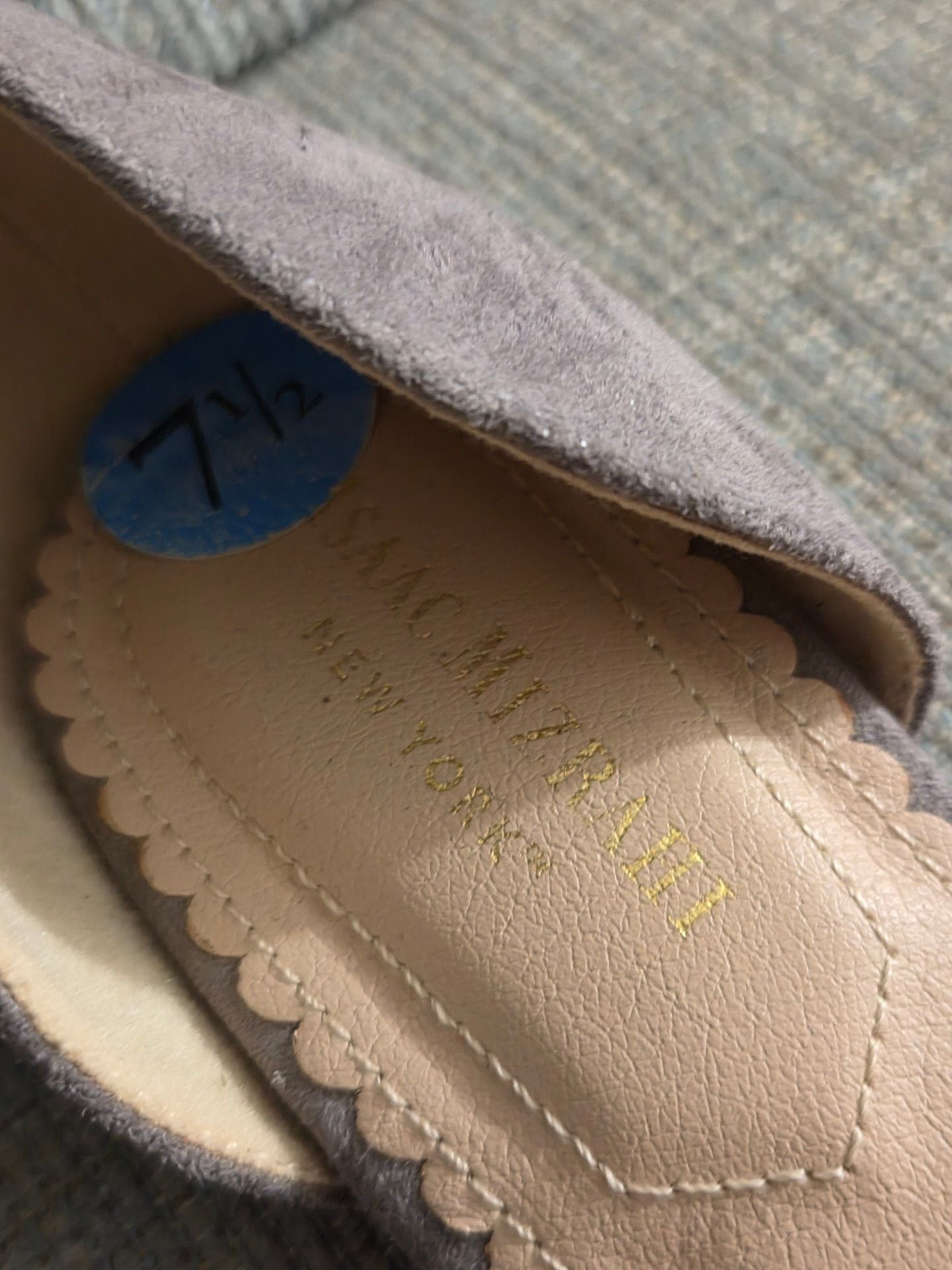 Isaac Mizrahi Flats Size 7.5 Gray Suede Scalloped D'Orsay 3