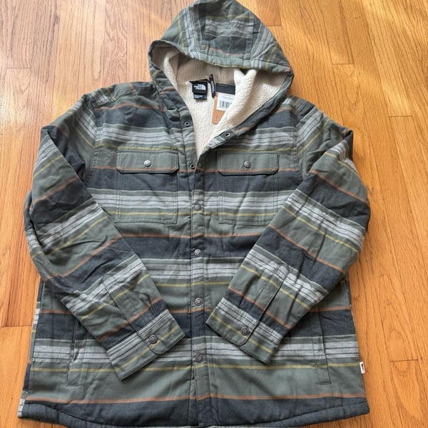 The North Face Hooded Campshire Shirt Jacket Size L Green Striped Shacket NWT