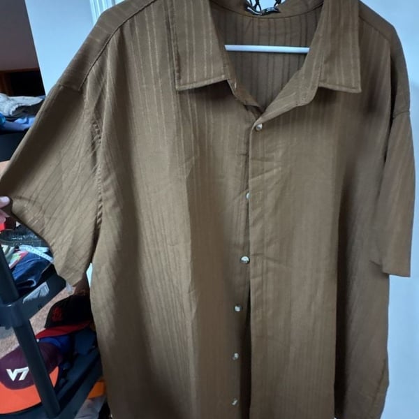 Mens Brown Textured Short Sleeve Button Down Shirt