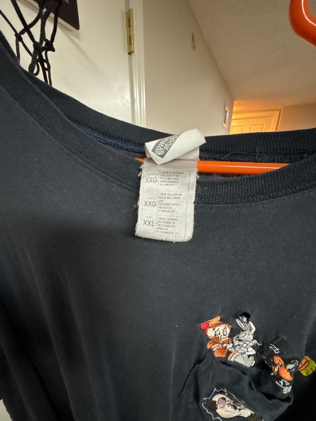 Looney Tunes Pocket T-Shirt Black Vintage 2