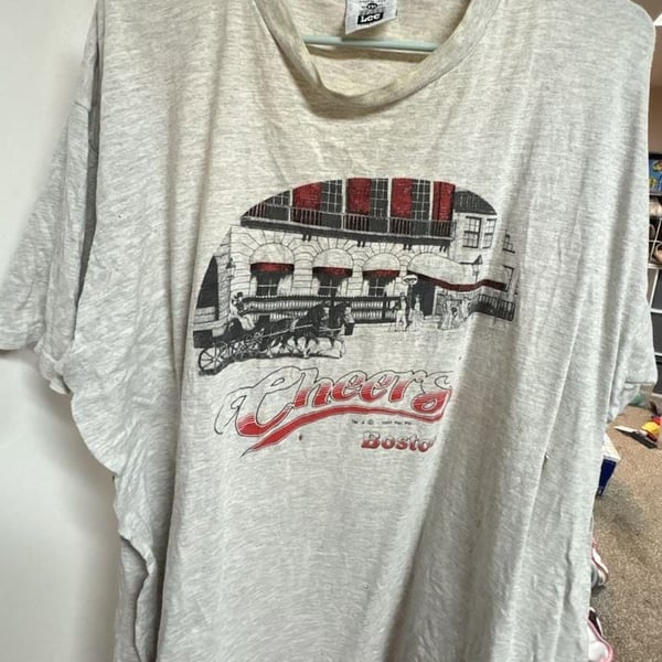 Lee Cheers Boston TV Show T-Shirt XXL Gray Vintage