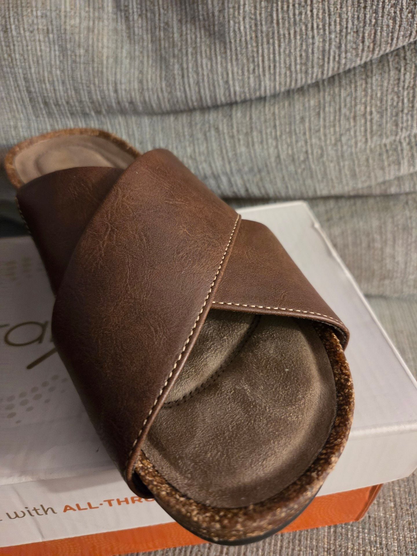 Natural Soul Kyra Wedge Sandals Brown 5