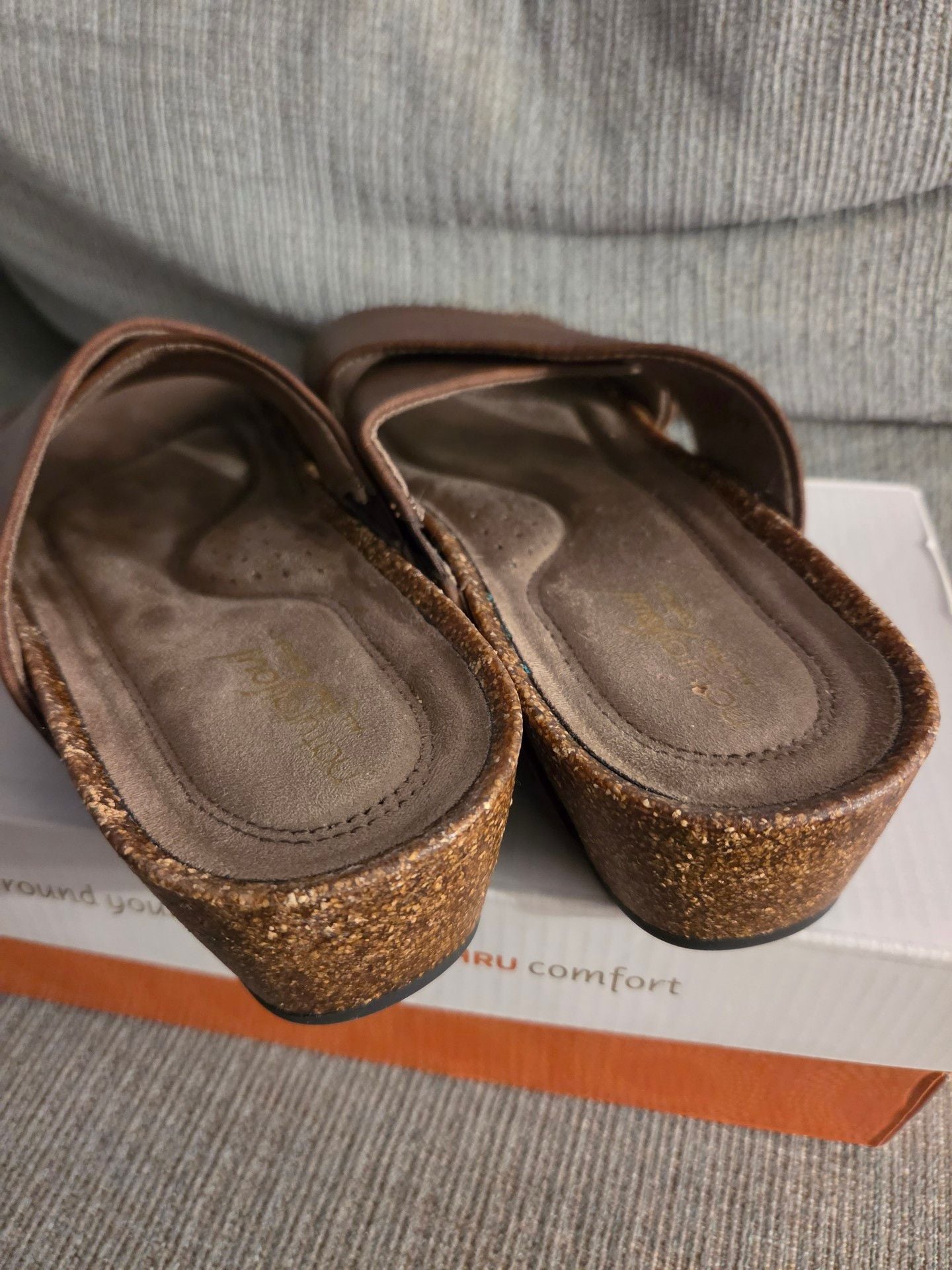 Natural Soul Kyra Wedge Sandals Brown 6