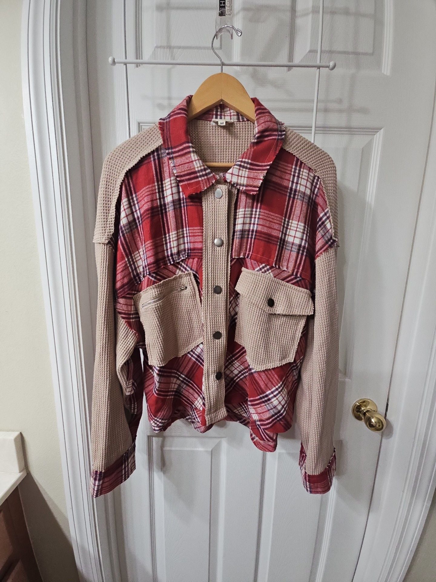 POL Plaid Mix N Match Jacket Size M Red Beige Thermal Shacket 2
