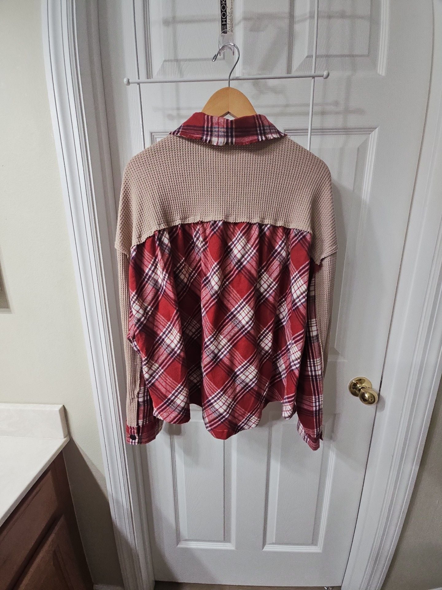 POL Plaid Mix N Match Jacket Size M Red Beige Thermal Shacket 8