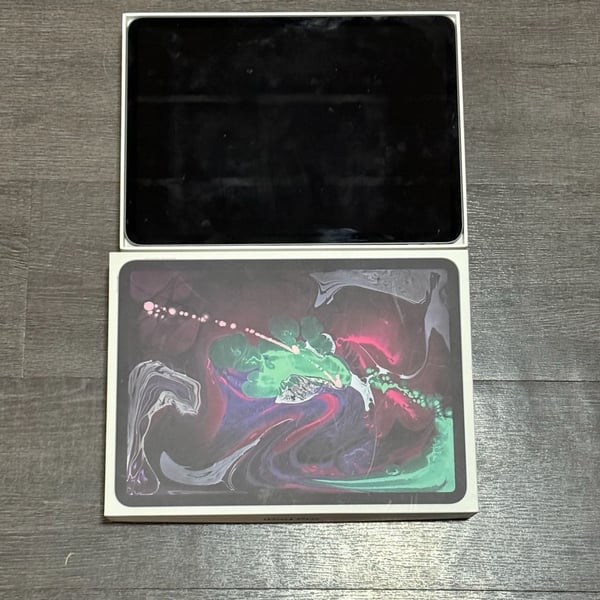 Apple iPad Pro 11-Inch Space Gray Tablet With Original Box