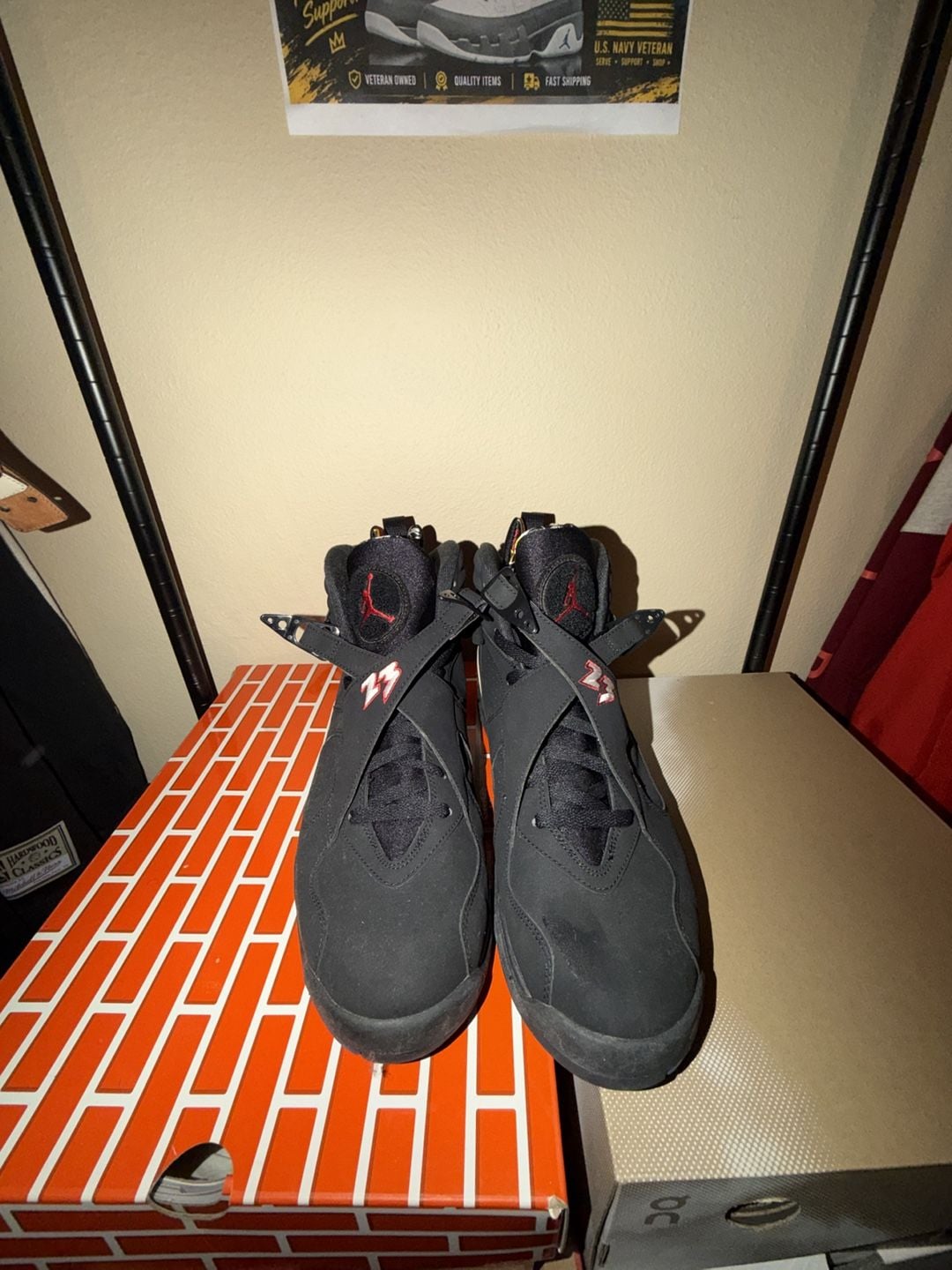 Jordan Retro 8 “Playoffs” 5