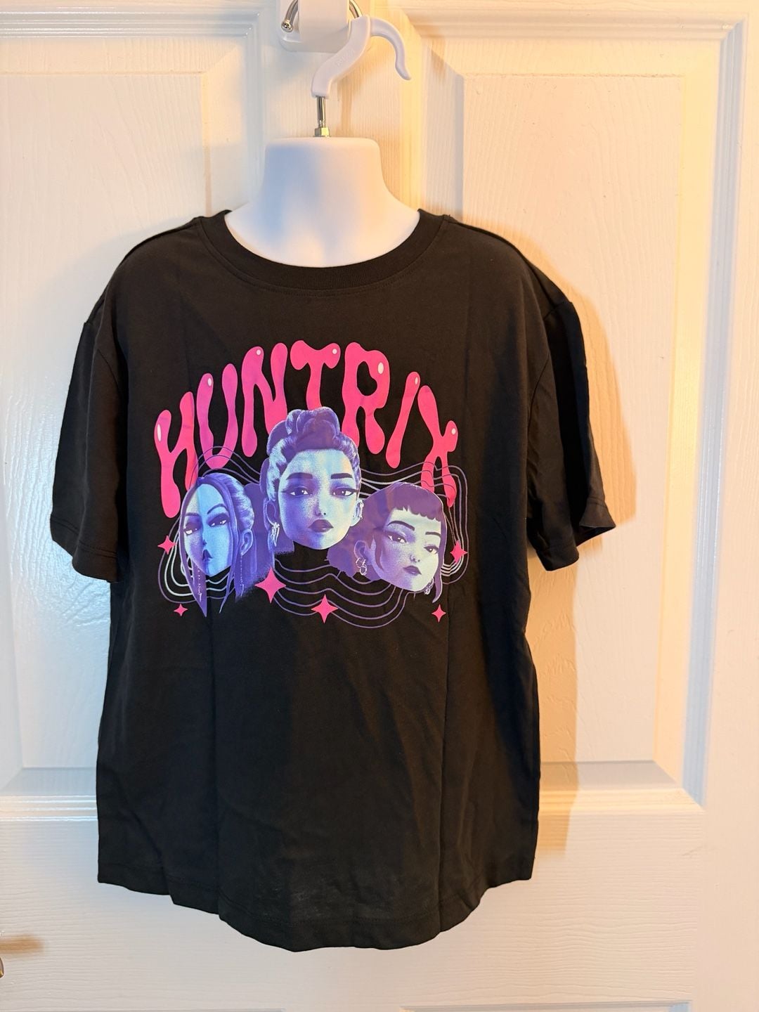 Netflix KPop Demon Hunters HUNTR/X Graphic T-Shirt Size XS (4/5) Black 2