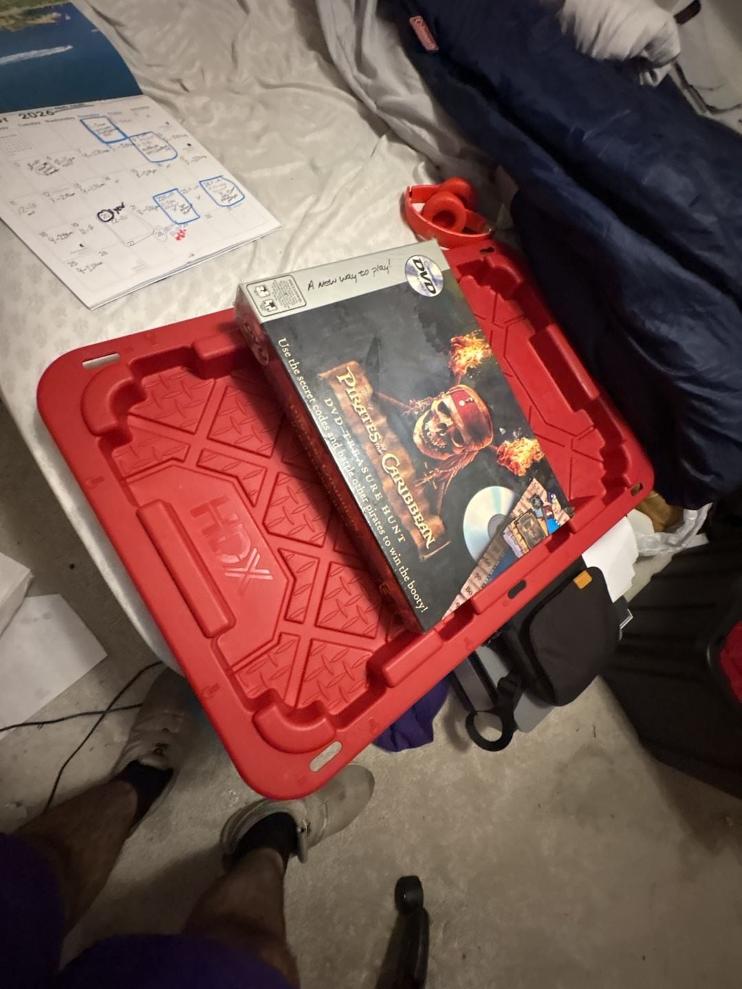Disney Pirates of the Caribbean DVD Treasure Hunt Board Game 2