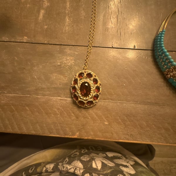 Vintage Gold Tone Red Rhinestone Oval Pendant Necklace