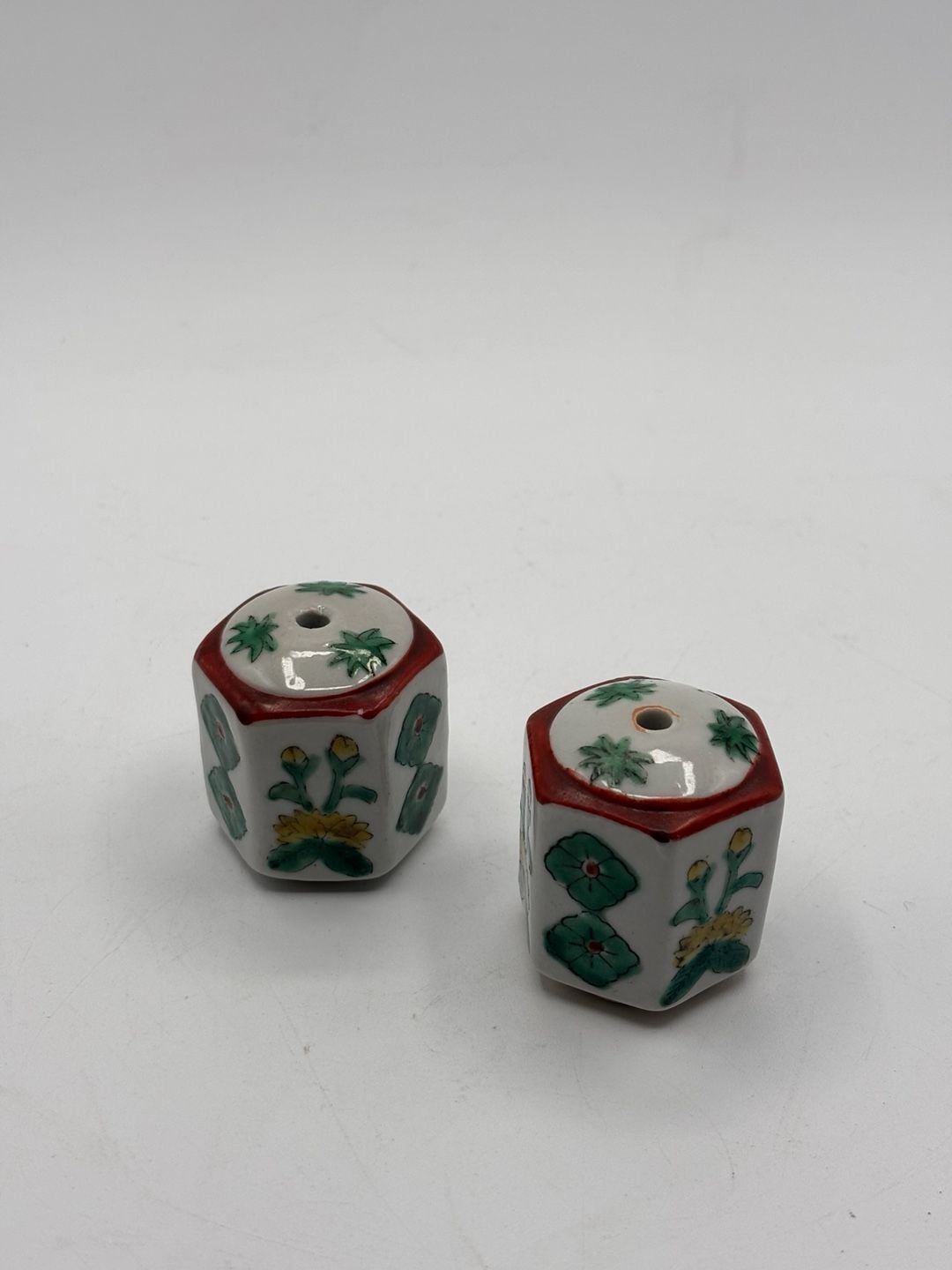 Vintage Japanese Kutani Hand Painted Porcelain Hexagonal Salt Shakers 2