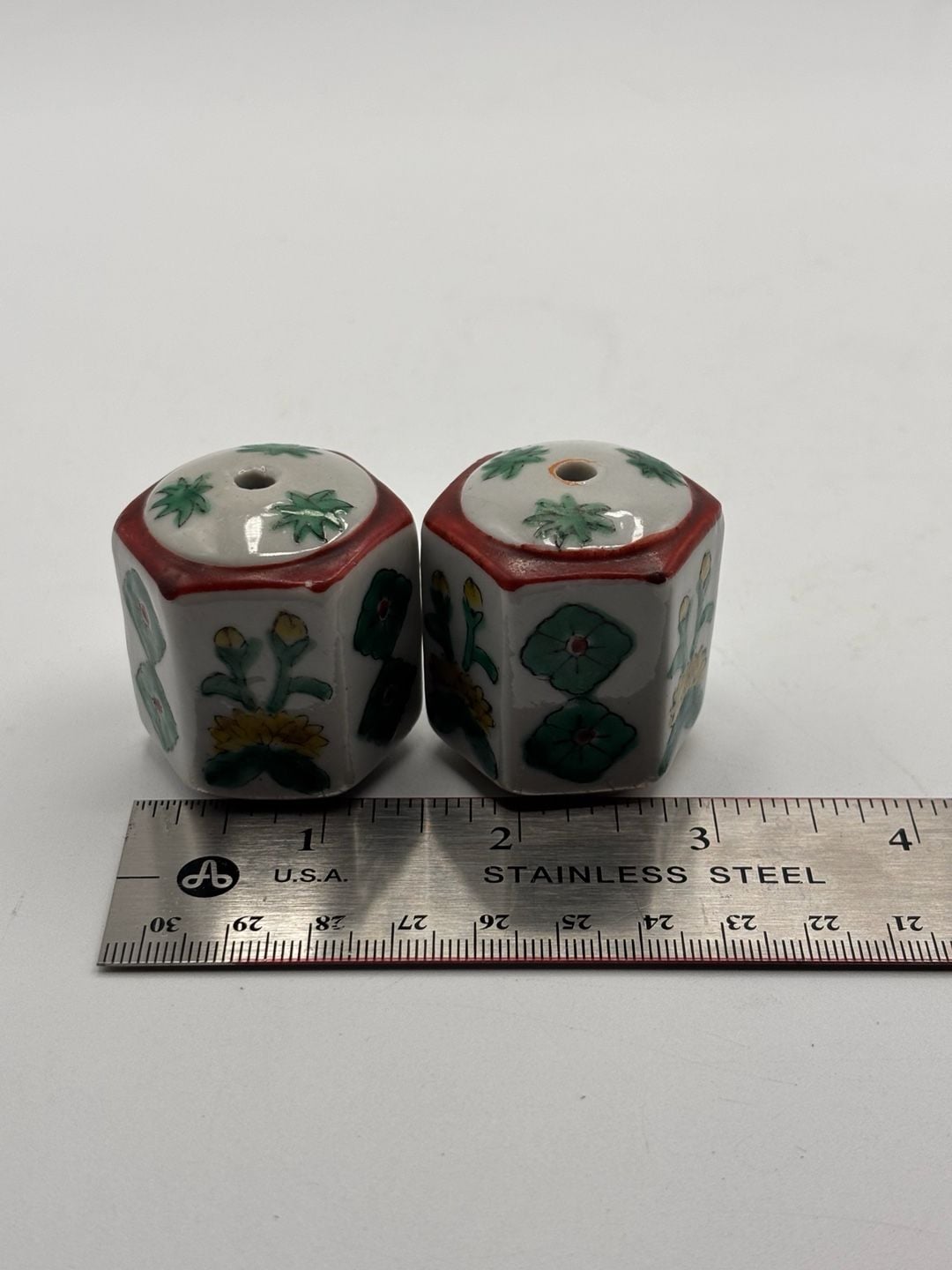 Vintage Japanese Kutani Hand Painted Porcelain Hexagonal Salt Shakers 3