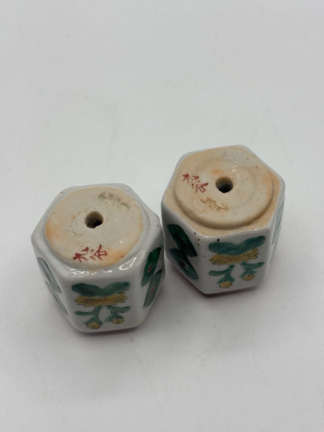Vintage Japanese Kutani Hand Painted Porcelain Hexagonal Salt Shakers 5