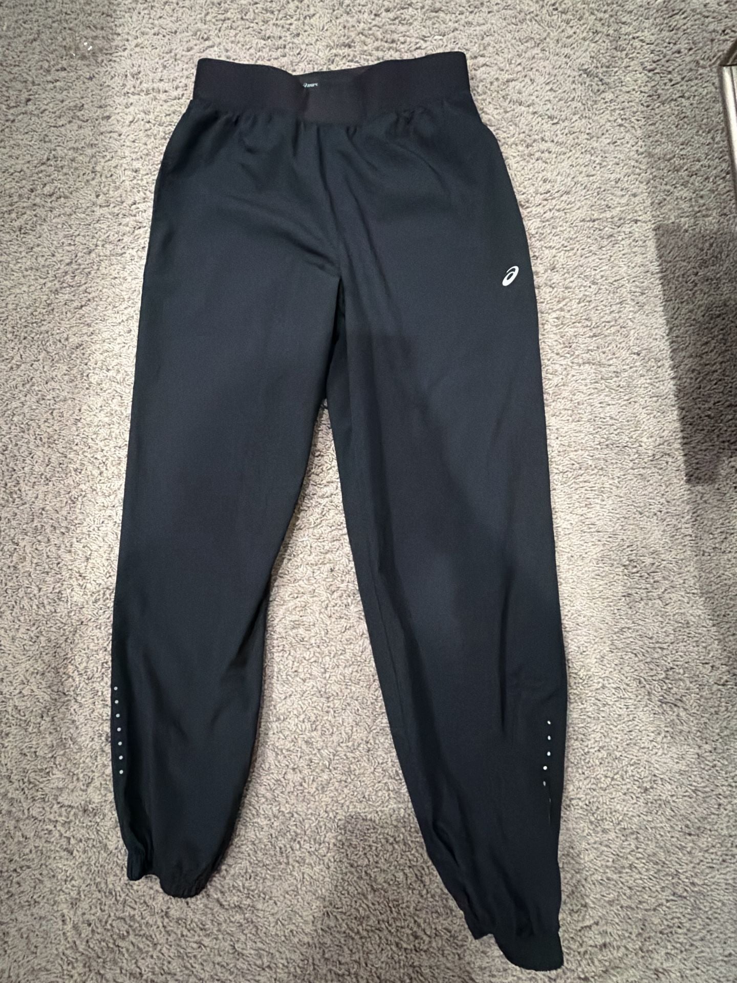 ASICS Pantalón de chándal Core Woven en Negro - 2
