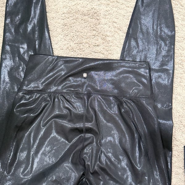 Fabletics High-Rise Leggings Black Foil