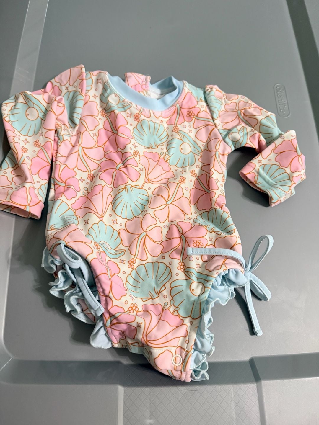 Caden Lane Long Sleeve Rashguard Swimsuit Size 6-12 Months Floral Seashell 2