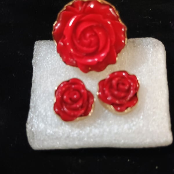 Charles Albert Alchemia Red Rose Ring and Earrings Set