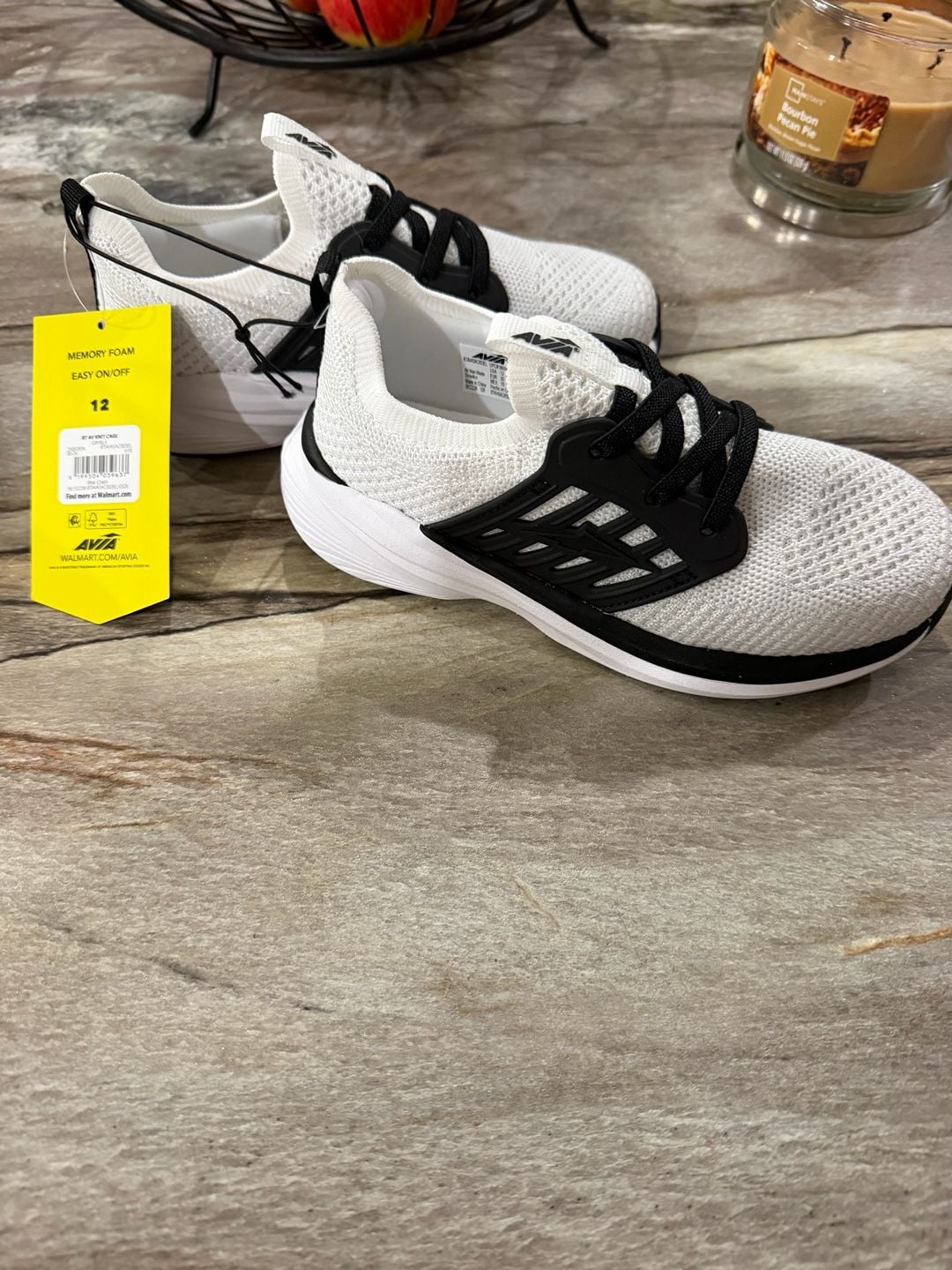 Avia Knit Cage Sneakers Size 12 White Black 2