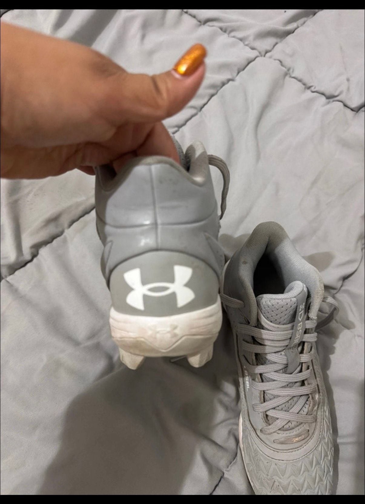 Under Armour Leadoff Mid RM 3.0 Size 5Y Baseball Cleats Gray 5