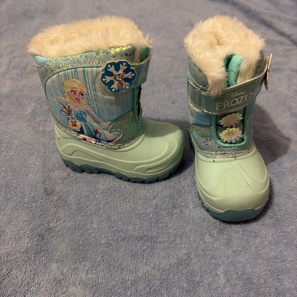 Disney Frozen Snow Boots Elsa Olaf Aqua Blue 1