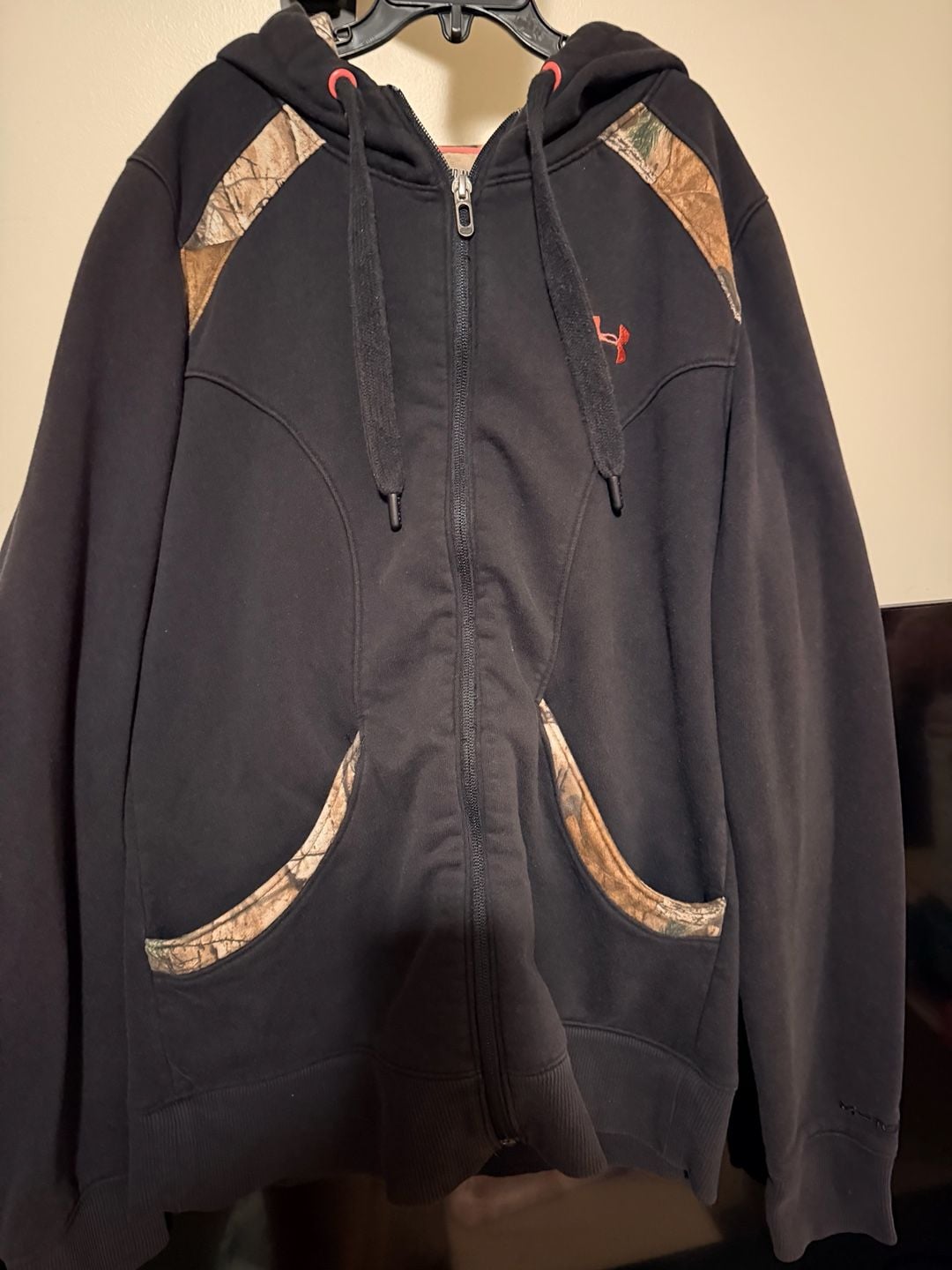 Under Armour Full Zip Hoodie Size M Black RealTree Camo 2
