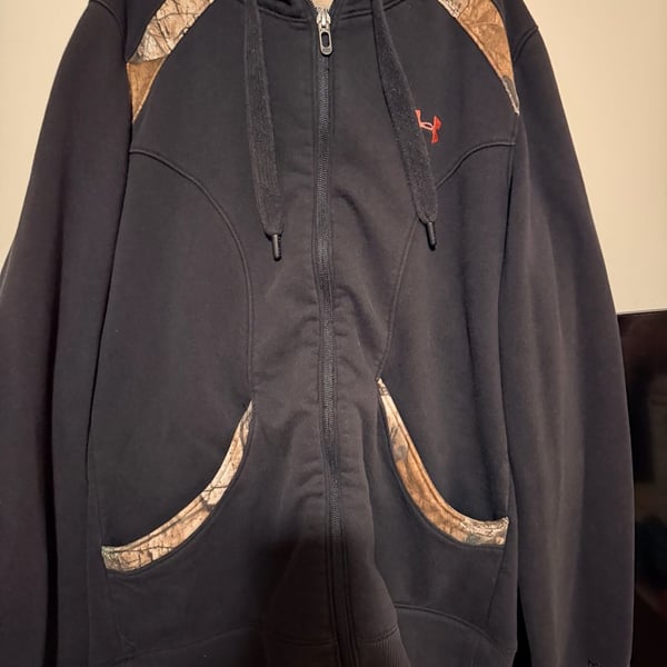 Under Armour Full Zip Hoodie Size M Black RealTree Camo