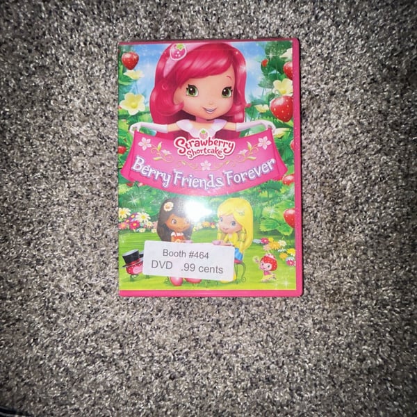 Strawberry Shortcake Berry Friends Forever DVD
