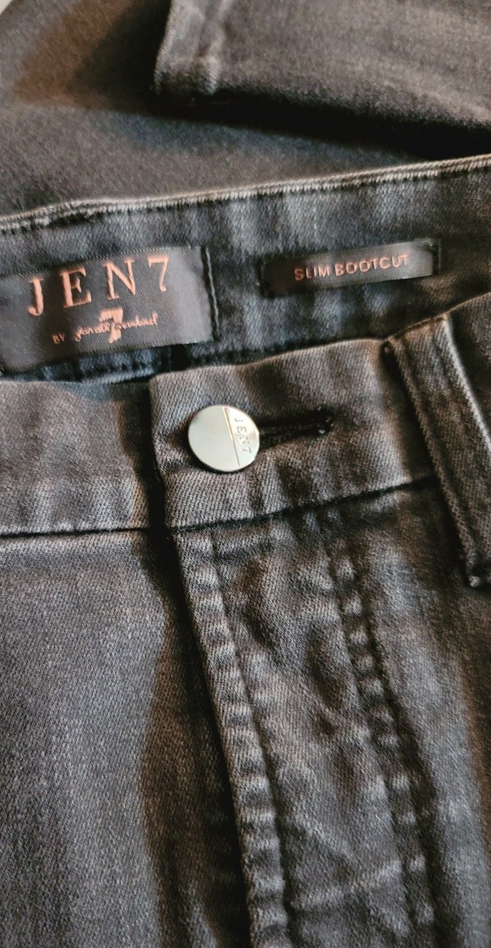 JEN7 Slim Bootcut Jeans Size 6 Black Denim 6