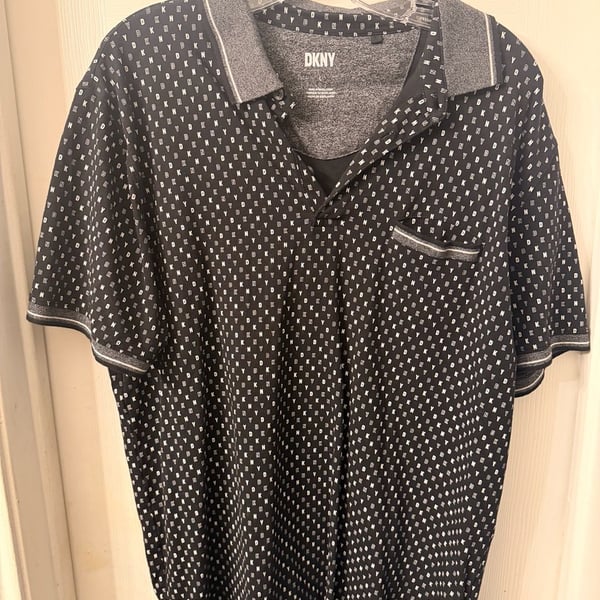 DKNY Polo Shirt Size L Black White Logo Print Pocket