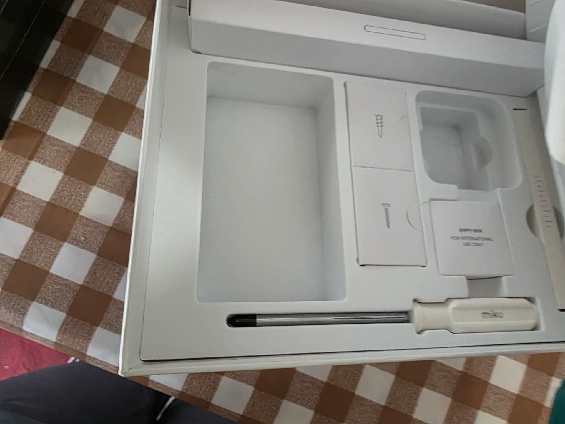Miku Pro Smart Baby Monitor White 4