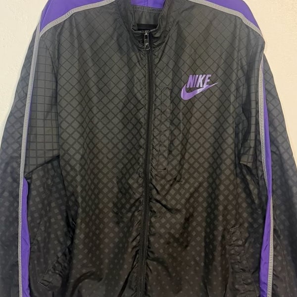 Nike Sportswear Windbreaker Jacket Size XL Black Purple Grid Graphic