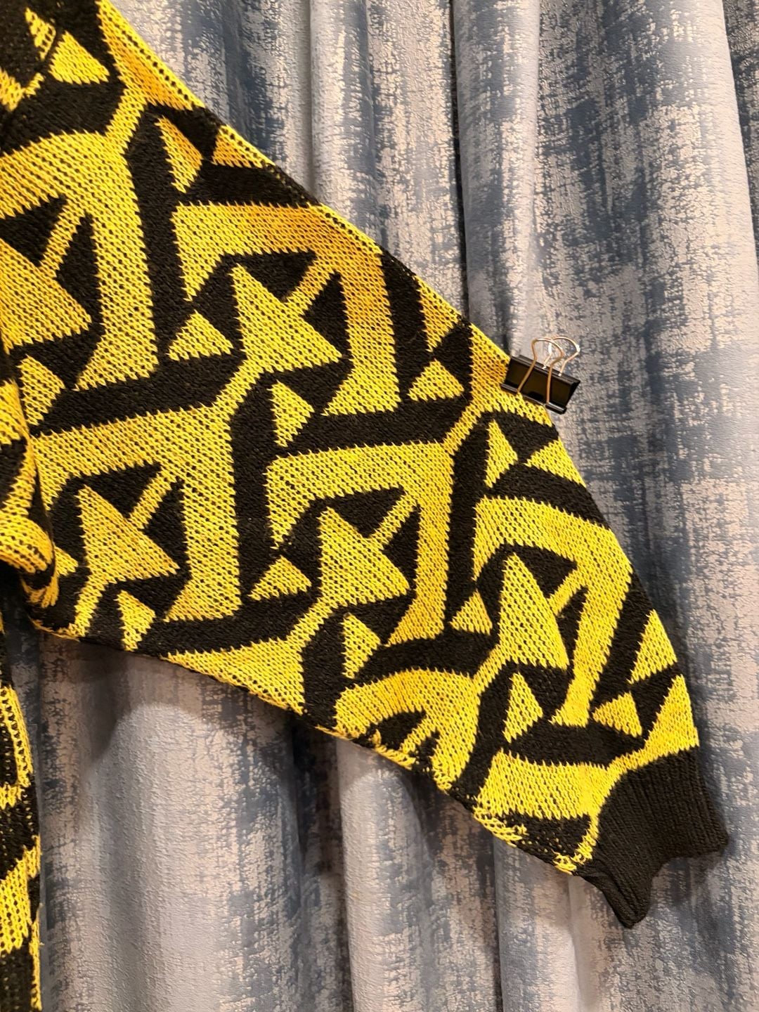 Vintage Gas The Great American Yellow Black Geometric Sweater 7