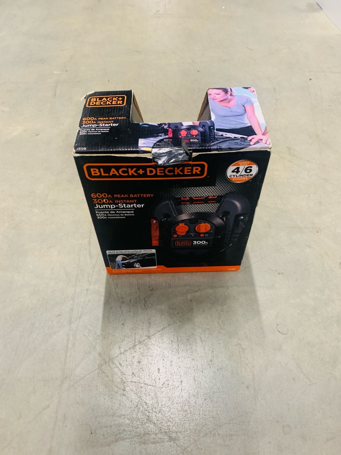 Black+Decker 300A Instant Jump Starter J312B 3