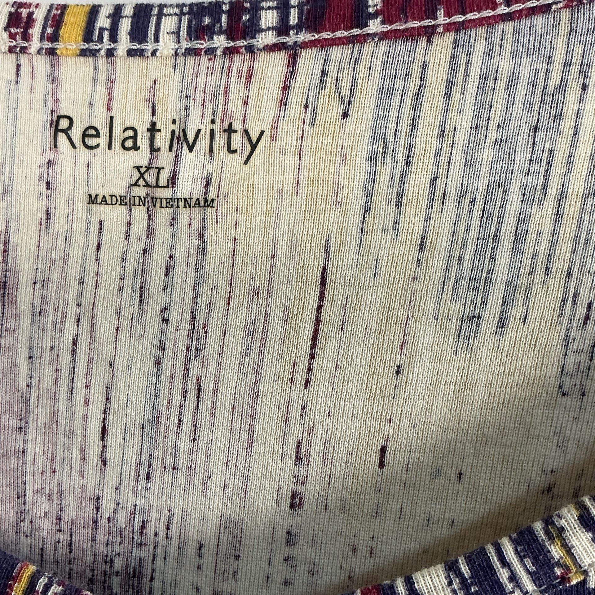 Relativity Womens Top M Henley Shirt 3/4 Sleeve Geometric Cotton Casual 5
