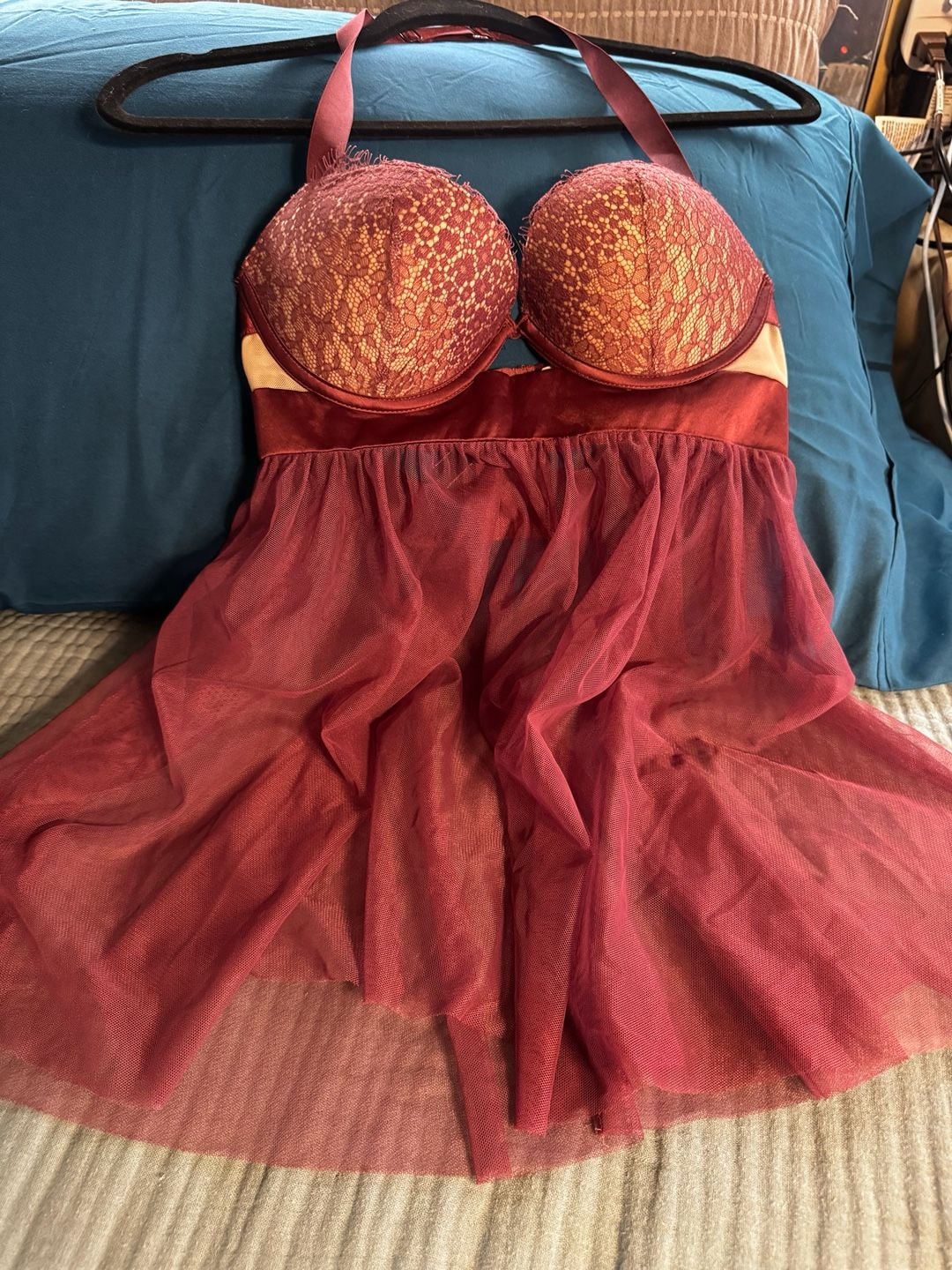 Victoria's Secret Babydoll Lingerie Size 34C Burgundy Lace Halter Dress 2