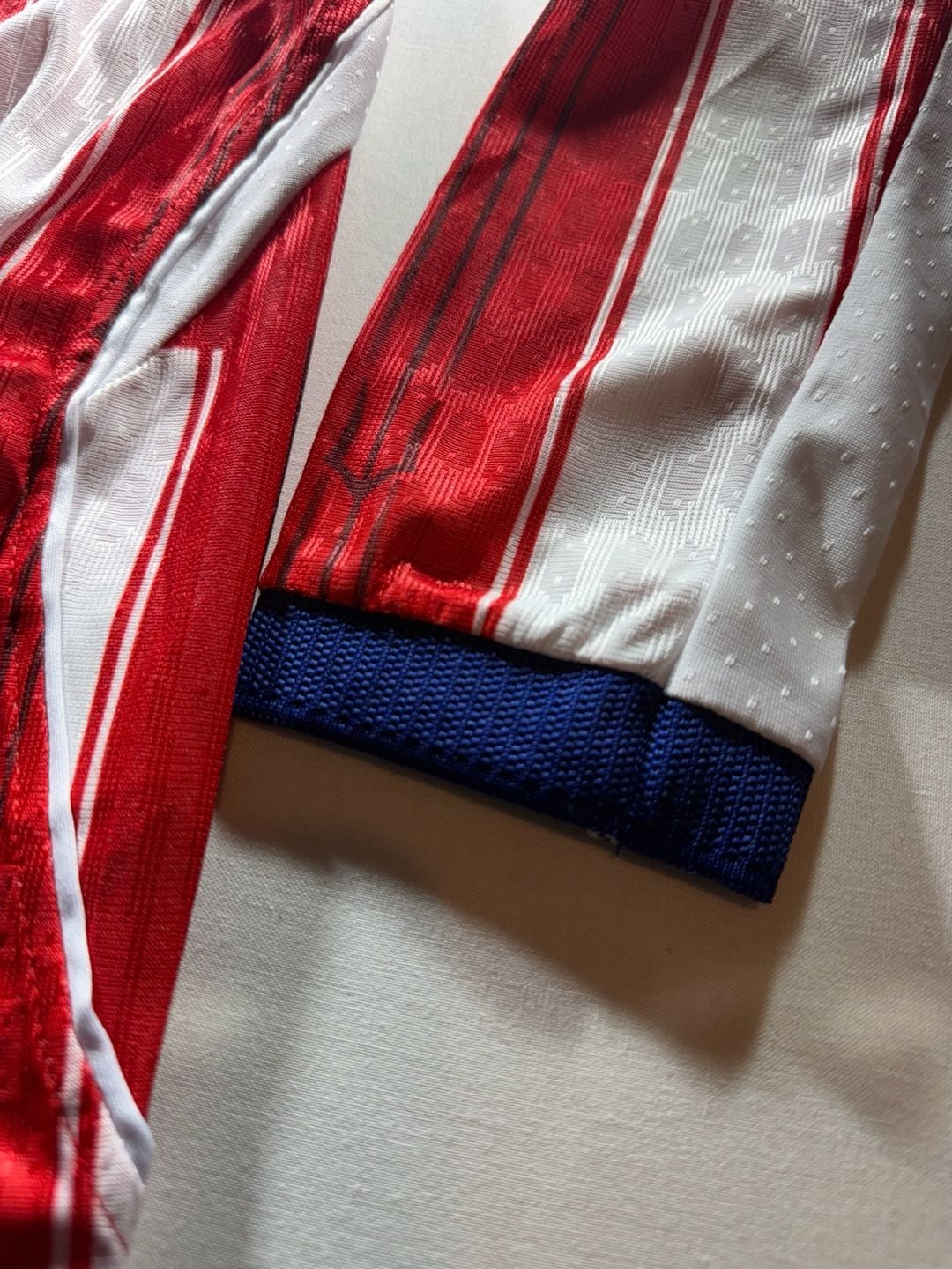 Nike Atletico Madrid Home Long Sleeve Jersey Size M 2024-2025 8